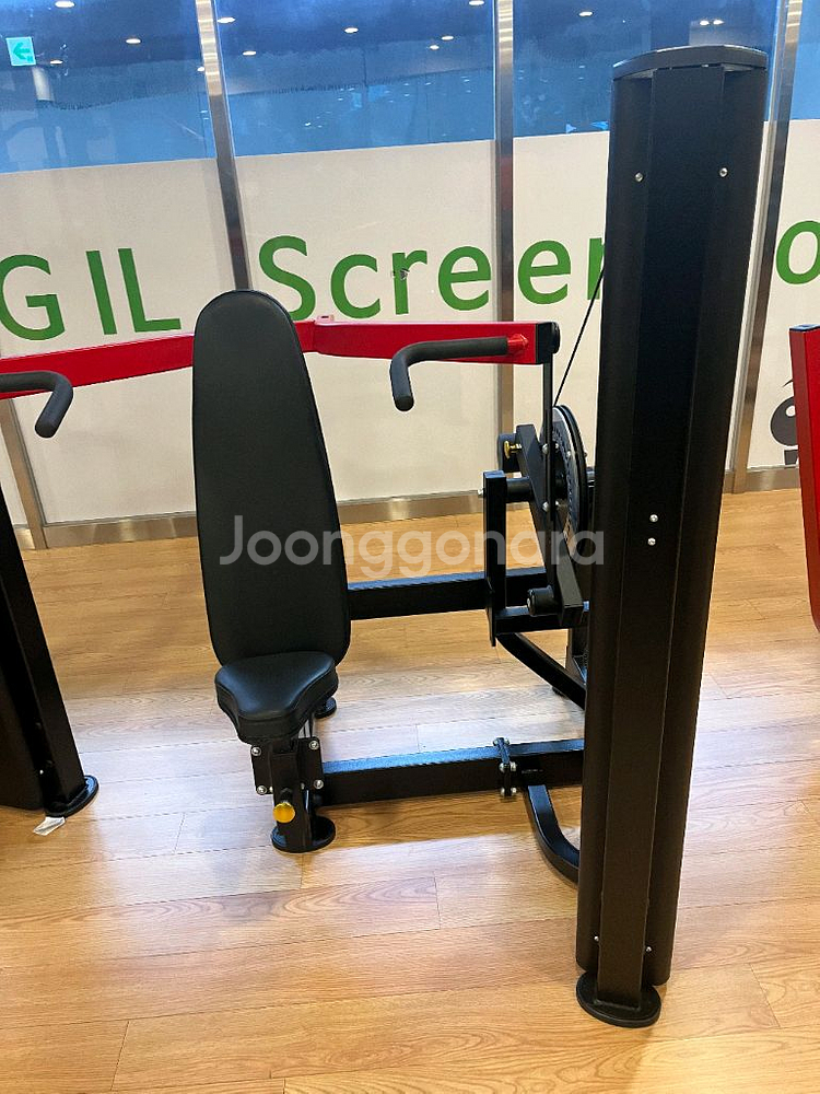 APT헬스장 클럽용머신 8종 처분합니다.--5