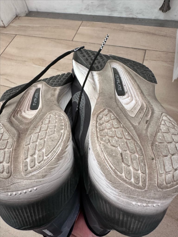 (265) 나이키 줌 플라이 6 블랙 라이트 스모크 그레이 러닝화--3