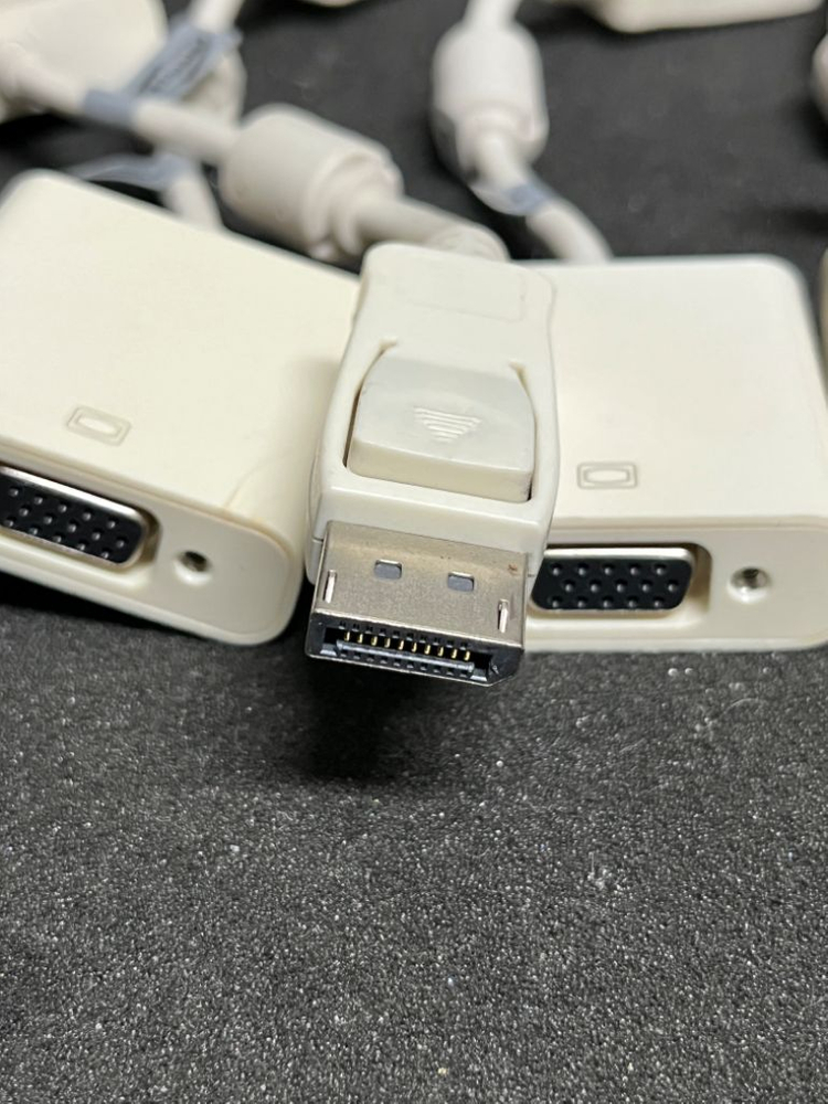VGA-Display Port 변환 젠더 5개--2