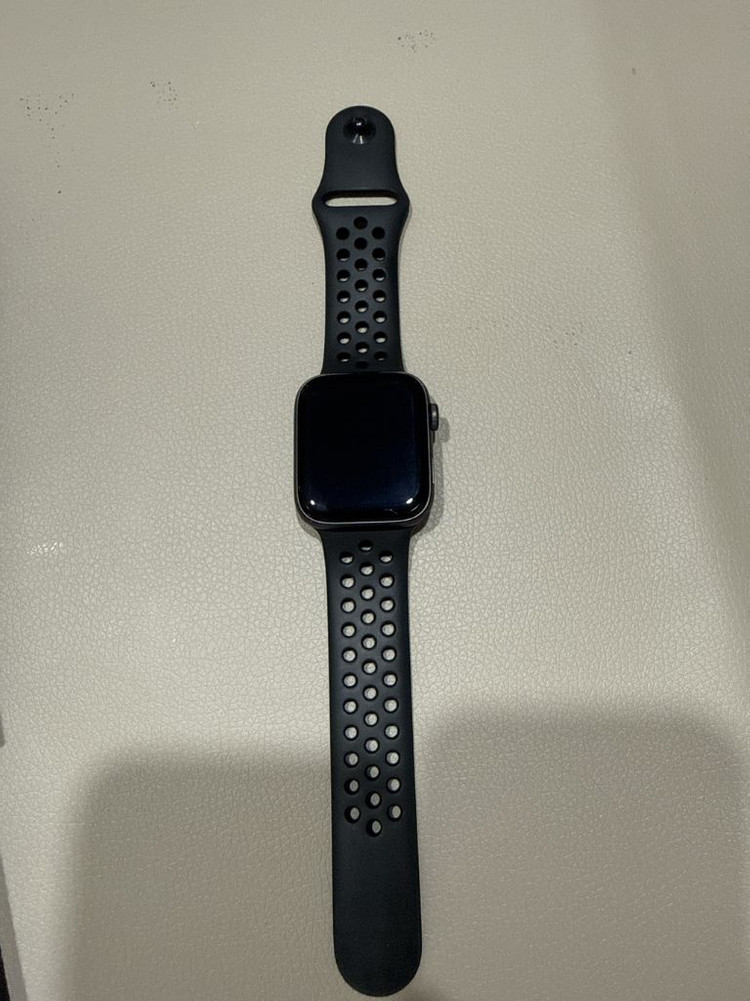 [풀박스] 애플워치 se1 나이키에디션 44mm wifi 판매--2