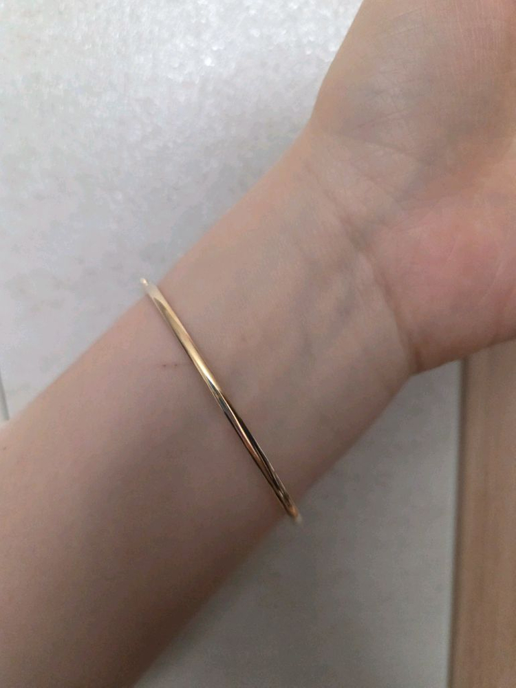 (메이비투아)14k 에뚜알 카빙 다이아 뱅글 팔찌--1