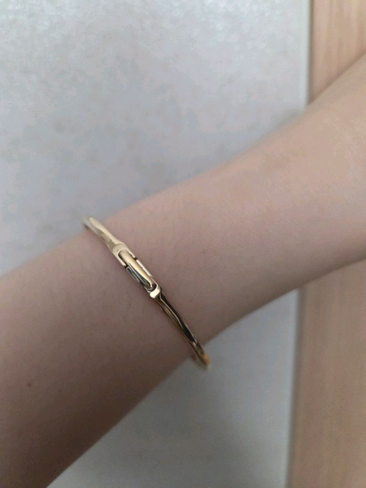 (메이비투아)14k 에뚜알 카빙 다이아 뱅글 팔찌--2