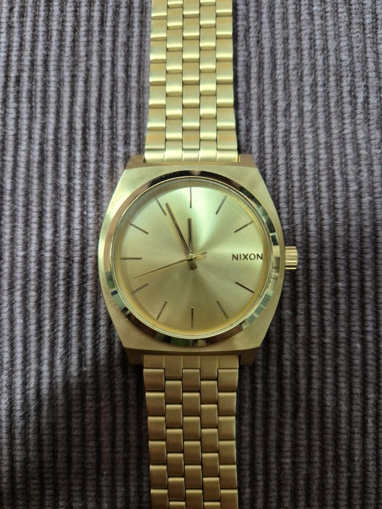 닉슨(NIXON) 타임텔러 금통--1