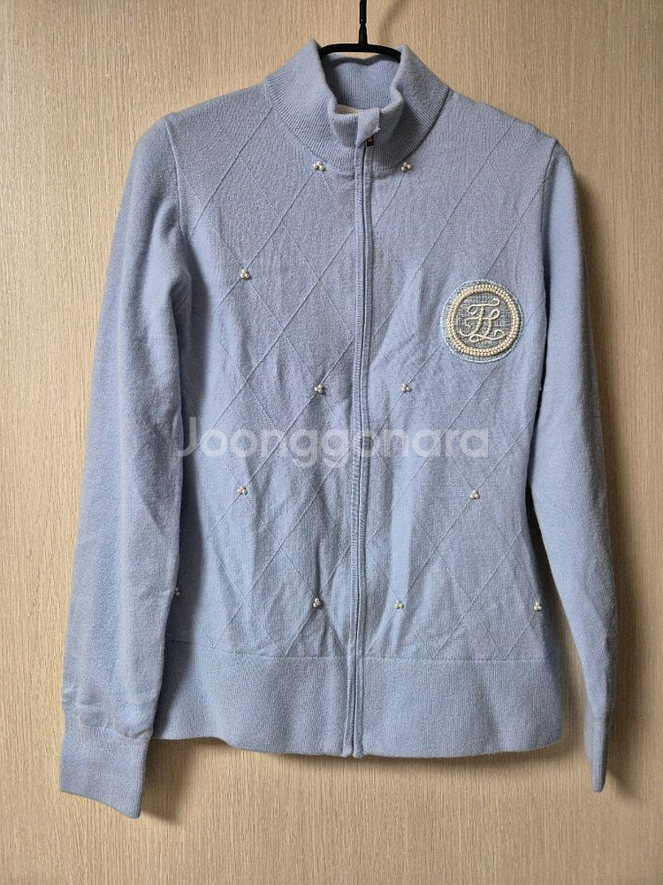 (새제품) 페어라이어 방풍 캐시미어 니트집업 XS (22년) 하늘색--1