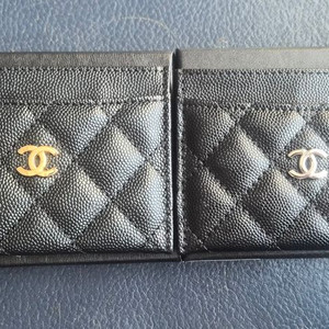 샤 로고 캐비어 카드지갑 골드 실버 (새상품)