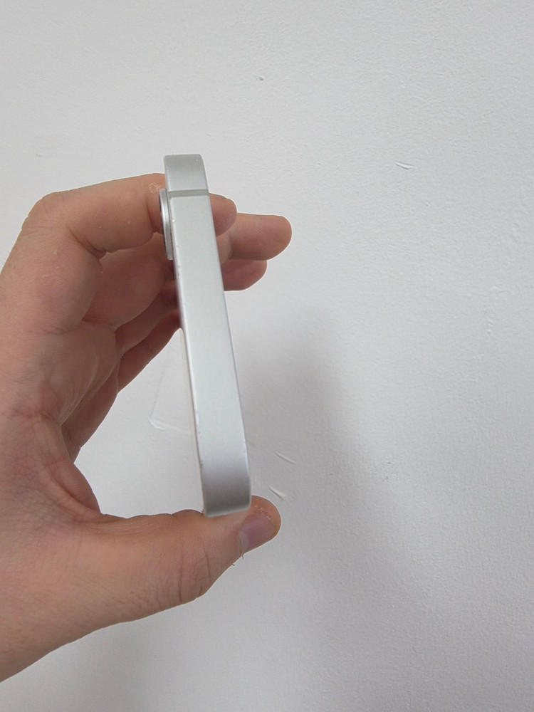 아이폰16e 256GB 팝니다!중고폰업무폰저가폰세컨폰공기계게임폰효도폰게임폰알뜰폰) 이미지