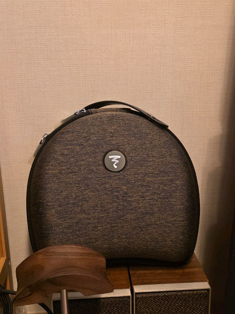 포칼 셀레스티 헤드폰--5