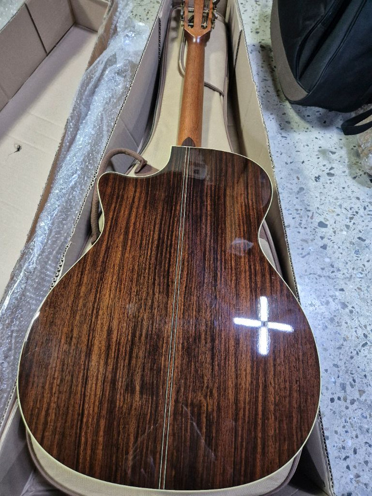 크래프터 마인드 W prestige rose TCE VVS 통기타 이미지