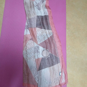 루이까또즈 긴 스카프