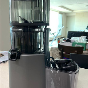 휴롬 H-300E 착즙기