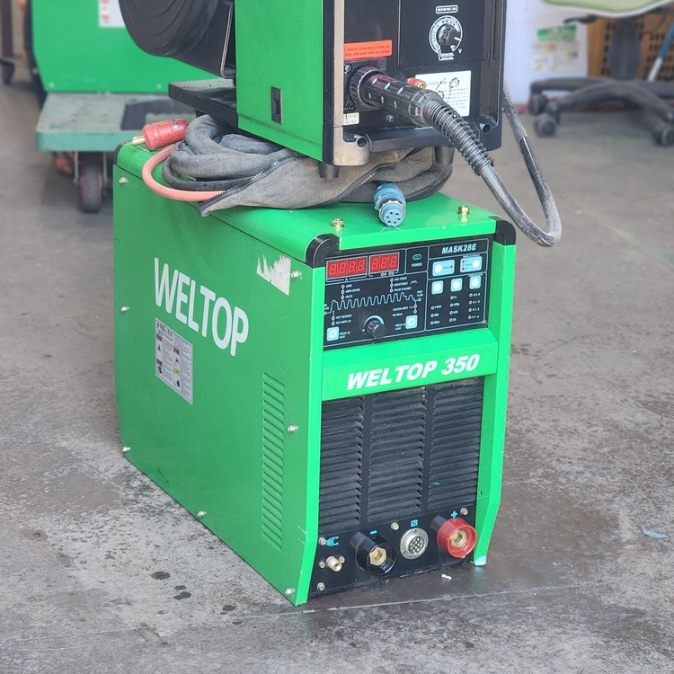 인버터 CO2 용접기 350A 220V전용--3