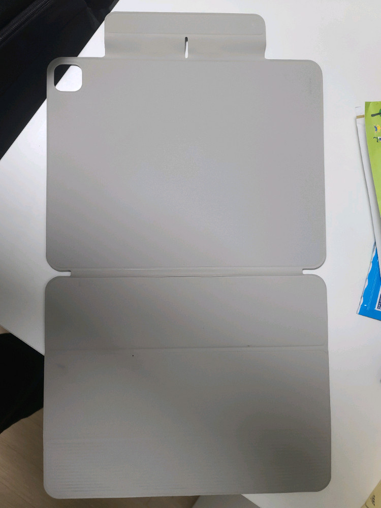 ESR 아이패드 프로13 M4,M5 폴리오 케이스--2