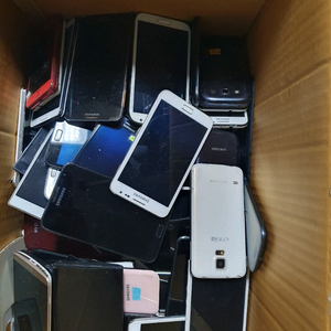 중고 2g3g폴더폰, 구형스마트폰 대량 팜