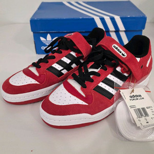 아디다스 포럼로우