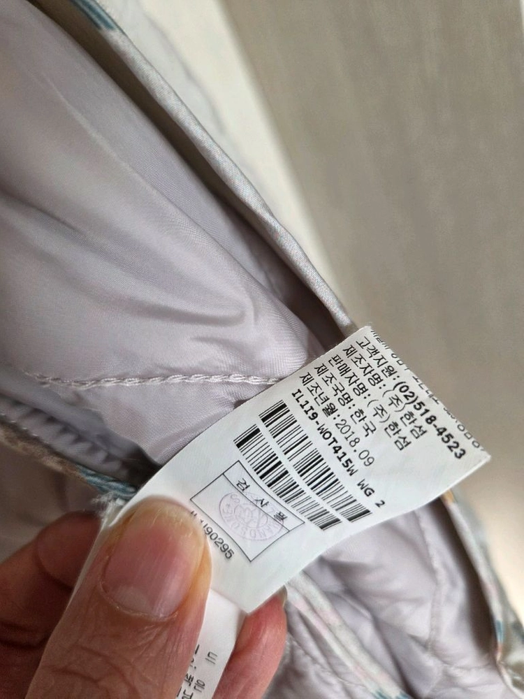 래트바이티롱누빔패딩(가격 내림)더캐시미어 타임 마인 랑방 시스템 sjsj한섬 이미지