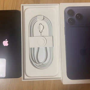 자급제 아이폰17프로맥스 딥블루 512기가 (베터리 사이클3회)