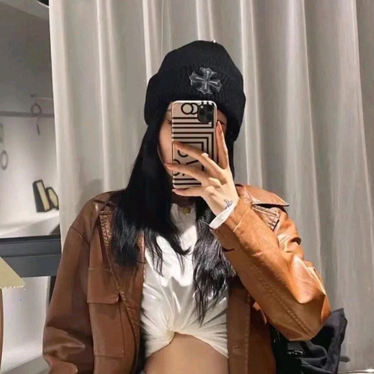 캐쥬얼 힙합 스타일 크롬 십자가 패치 니트 비니 남여공용 < 블랙 >--2