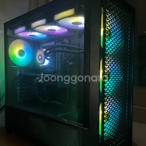 9950X 커세어 시스템 구성 데스크탑으로 맥스튜디오 MAX또는 맥북 프로 M4 PRO or MAX와 교환 원합니다