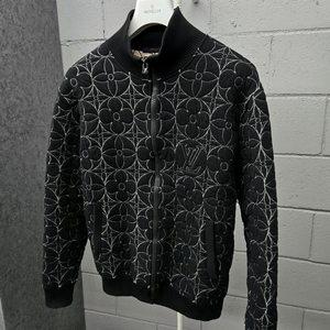 백화점판 / 루이비통 LV 모노그램 플라워 집업 블루종 L