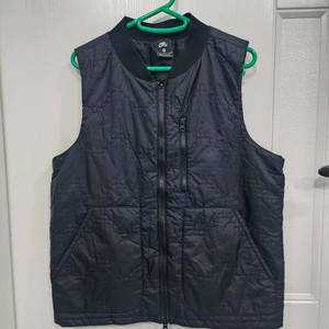 남여공용 나이키SB M (85-90) 경량조끼 베스트