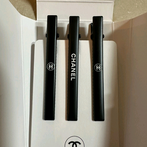 샤넬 집게핀 헤어핀 머리핀