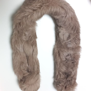 방울 퍼 목도리