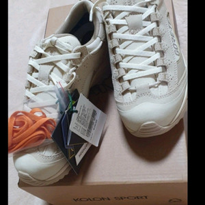 코오롱 등산화 230(새상품)