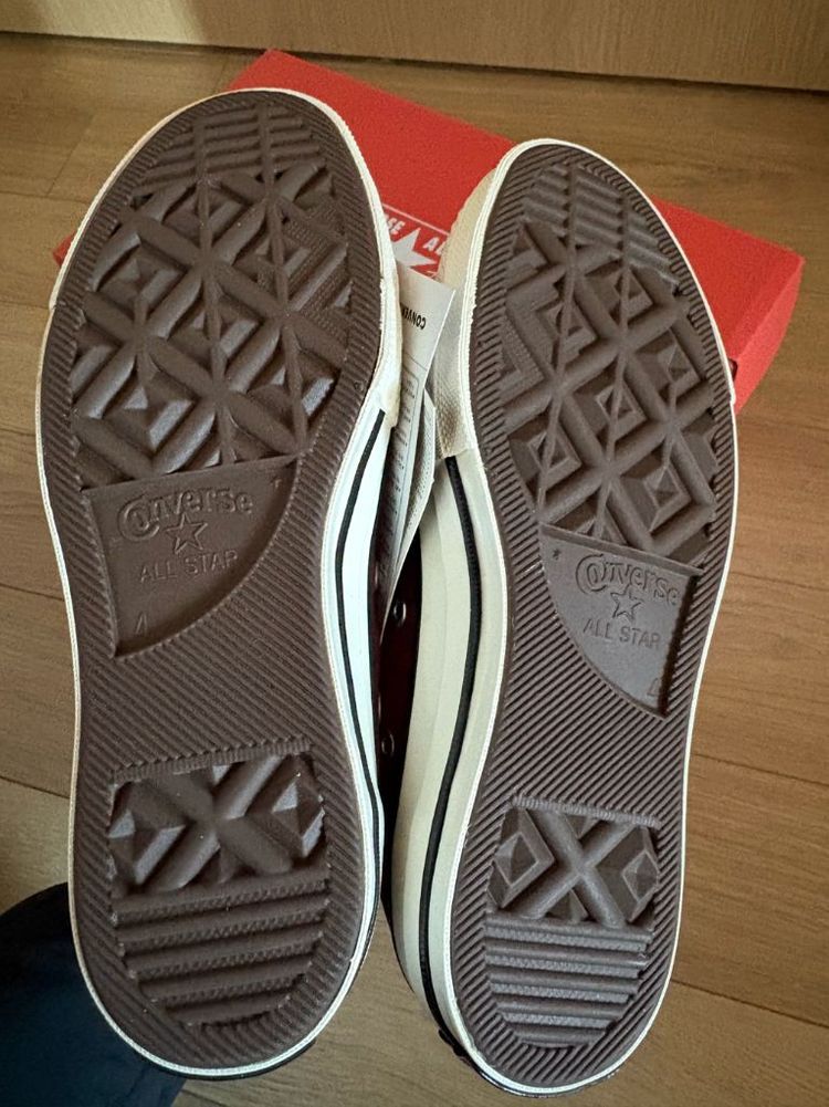 (새상품)척테일러 70 컨버스하이 버건디 230--2