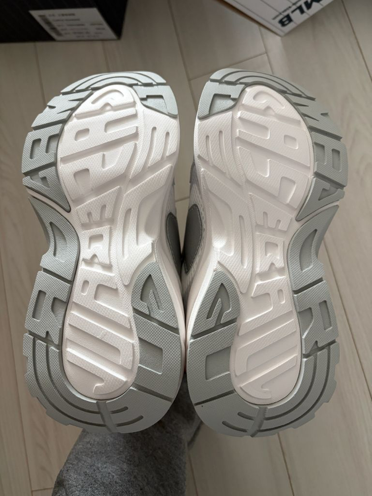 (새상품 )MLB 키즈 커브 러너 운동화 200사이즈--2