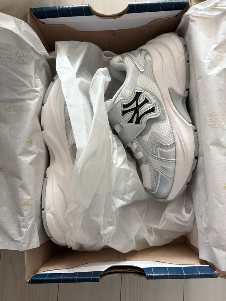 (새상품 )MLB 키즈 커브 러너 운동화 200사이즈--3