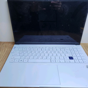 갤럭시북 이온 NT950XCJ i3