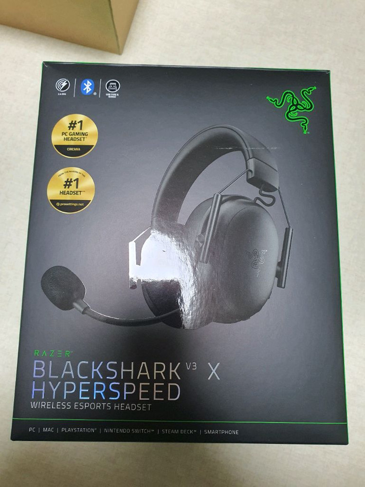 레이저 블랙샤크 v3 하이퍼스피드--1