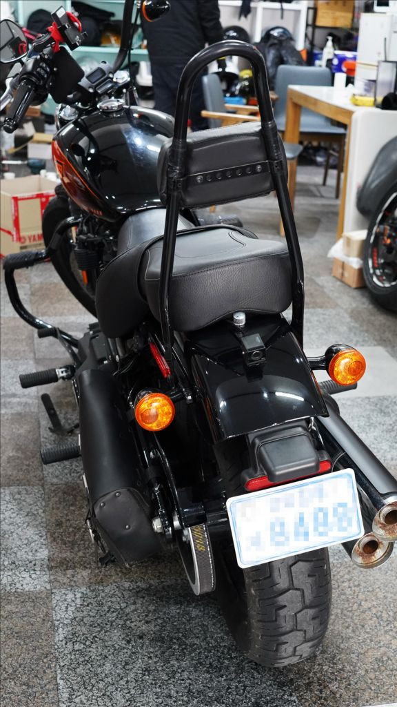 할리데이비슨 스트리트밥 114 22년식 1만키로 순정 이미지