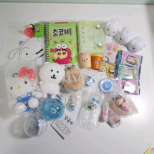 인형 가챠 소품 문구 일괄 판매 농담곰 치이카와 산리오 짱구 이미지