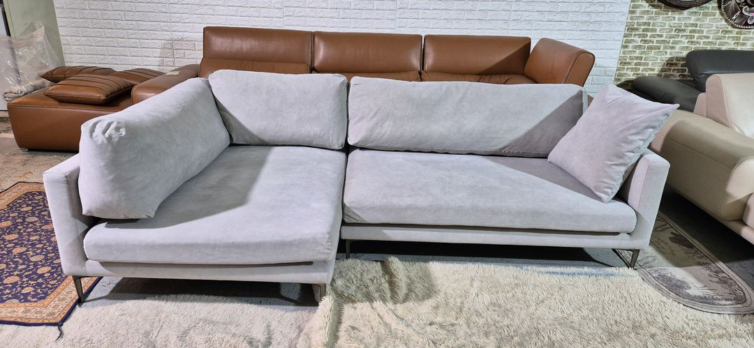 에싸 리아드 3.5인 반카우치형 리브 패브릭 소파(드라이세탁완료)--1