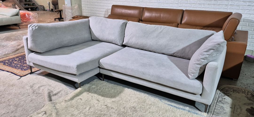 에싸 리아드 3.5인 반카우치형 리브 패브릭 소파(드라이세탁완료)--4