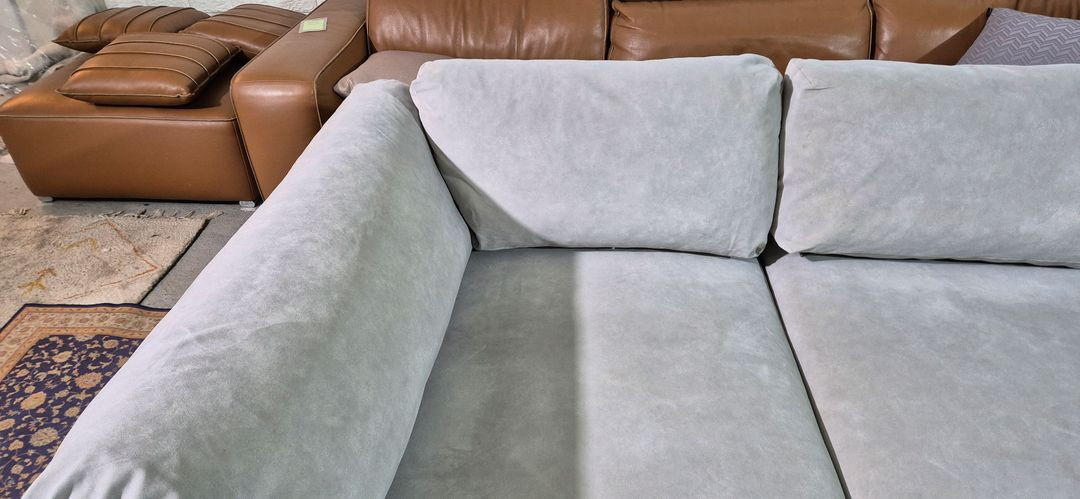 에싸 리아드 3.5인 반카우치형 리브 패브릭 소파(드라이세탁완료)--9