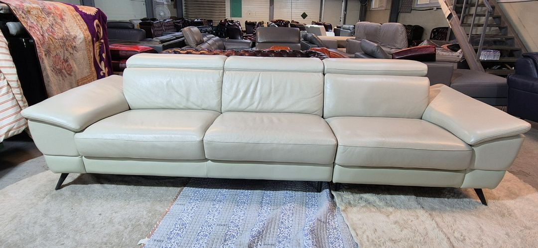 까사미아 쿠나 이태리 천연가죽 4인 소파(헤드업)--1