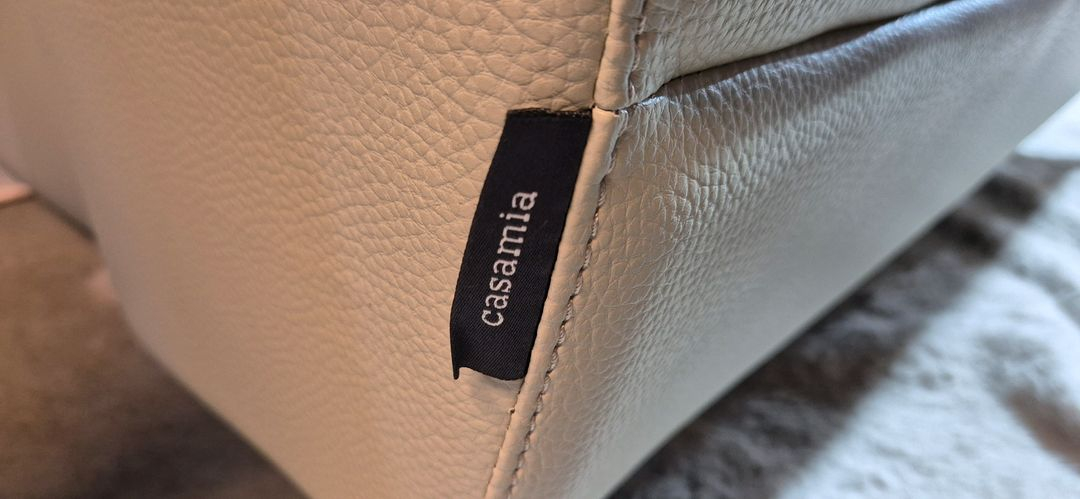 까사미아 쿠나 이태리 천연가죽 4인 소파(헤드업)--9