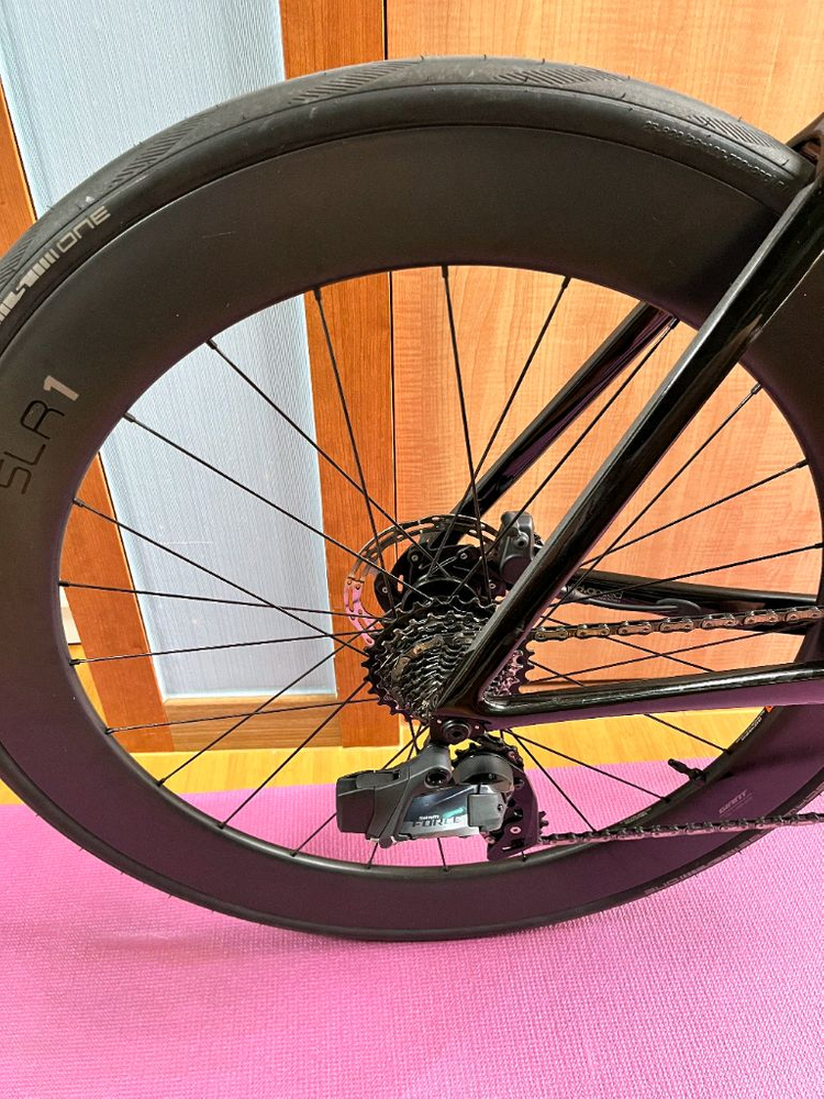 자이언트 프로펠 어드밴스 프로0 디스크 로드 자전거 이미지