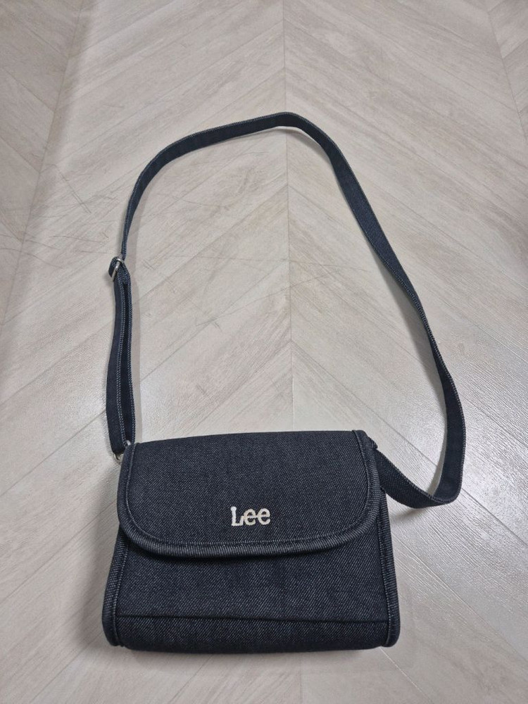 Lee 코튼 미니 크로스백 인디고 다크--1
