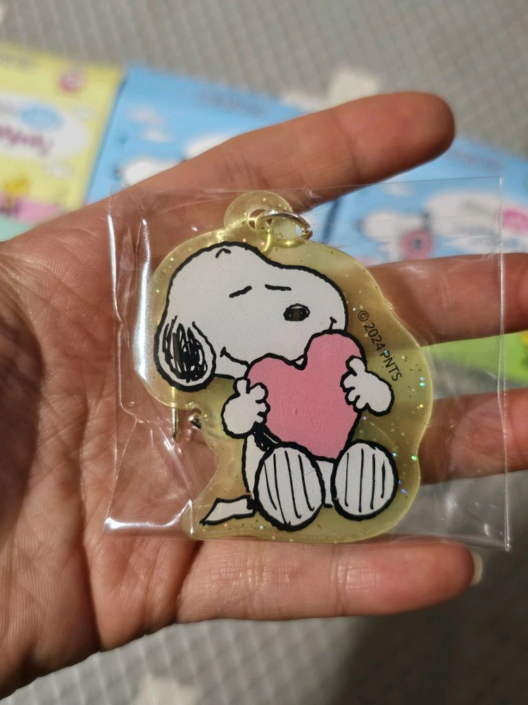 피너츠 스누피 시크릿 아크릴 키링 3종 미개봉--3