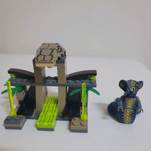 레고 닌자고 베리마노 성지와 라샤 피규어