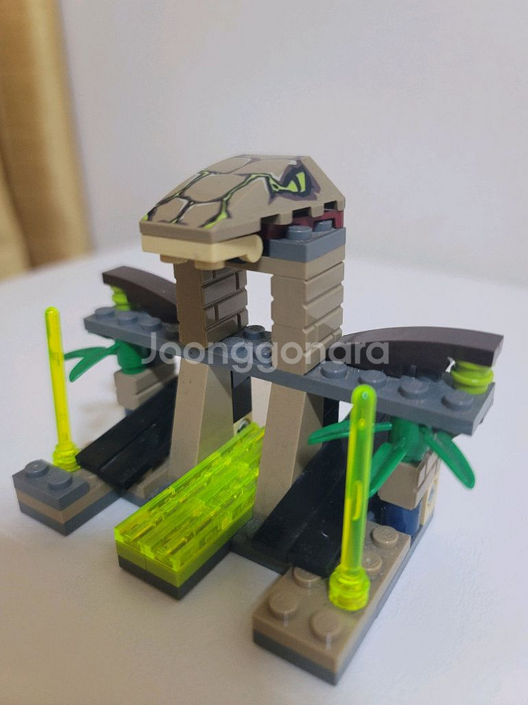 레고 닌자고 베리마노 성지와 라샤 피규어--1