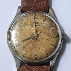 Marvin 기계식 수동시계