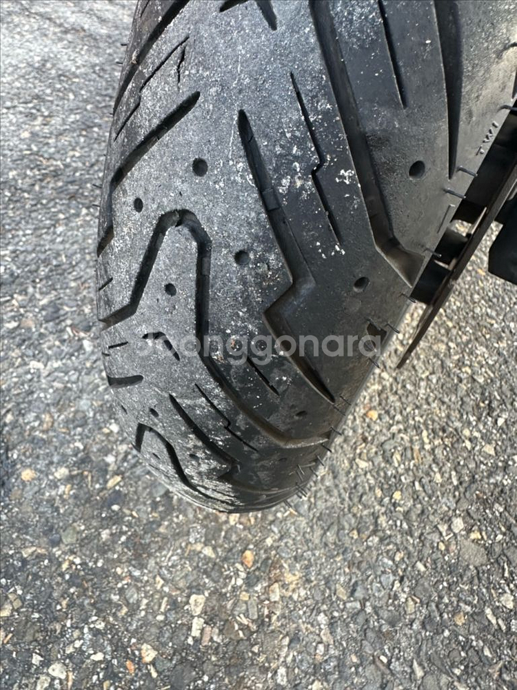 23년식 크루심알파125 오토바이 판매합니다--6