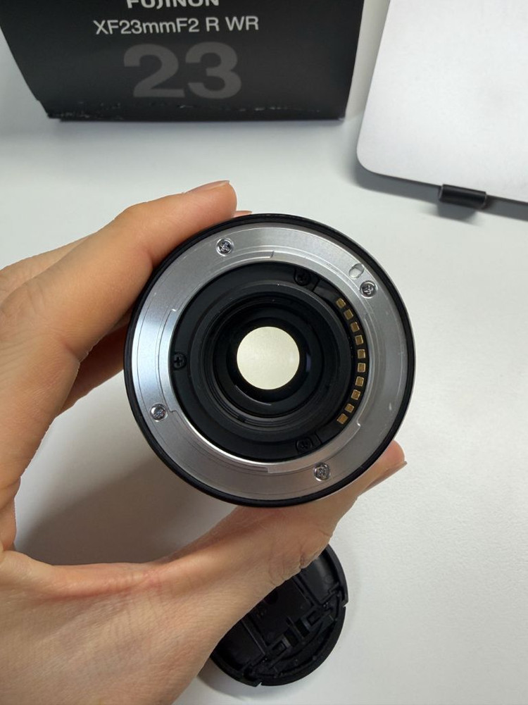 후지필름 XF 23mm F2 R WR 렌즈 이미지