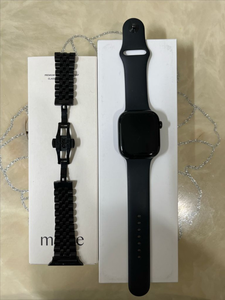 애플워치10 제트블랙 46MM 이미지