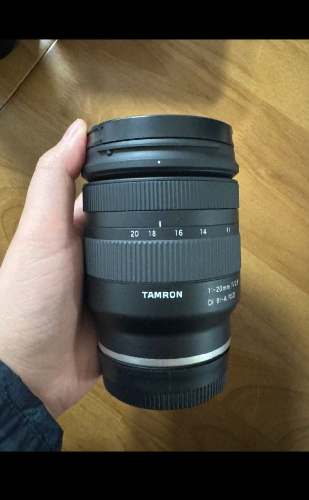 탐론17-70 f2.8 이미지