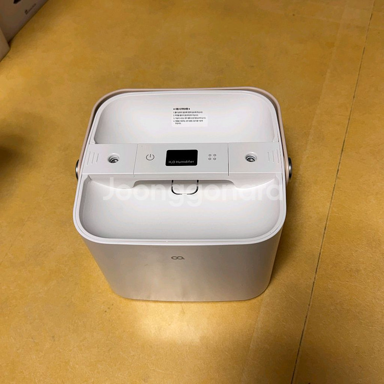 오아 플렌티큐브 2L 가습기 (미사용, 박스없음) 판매합니다.--2